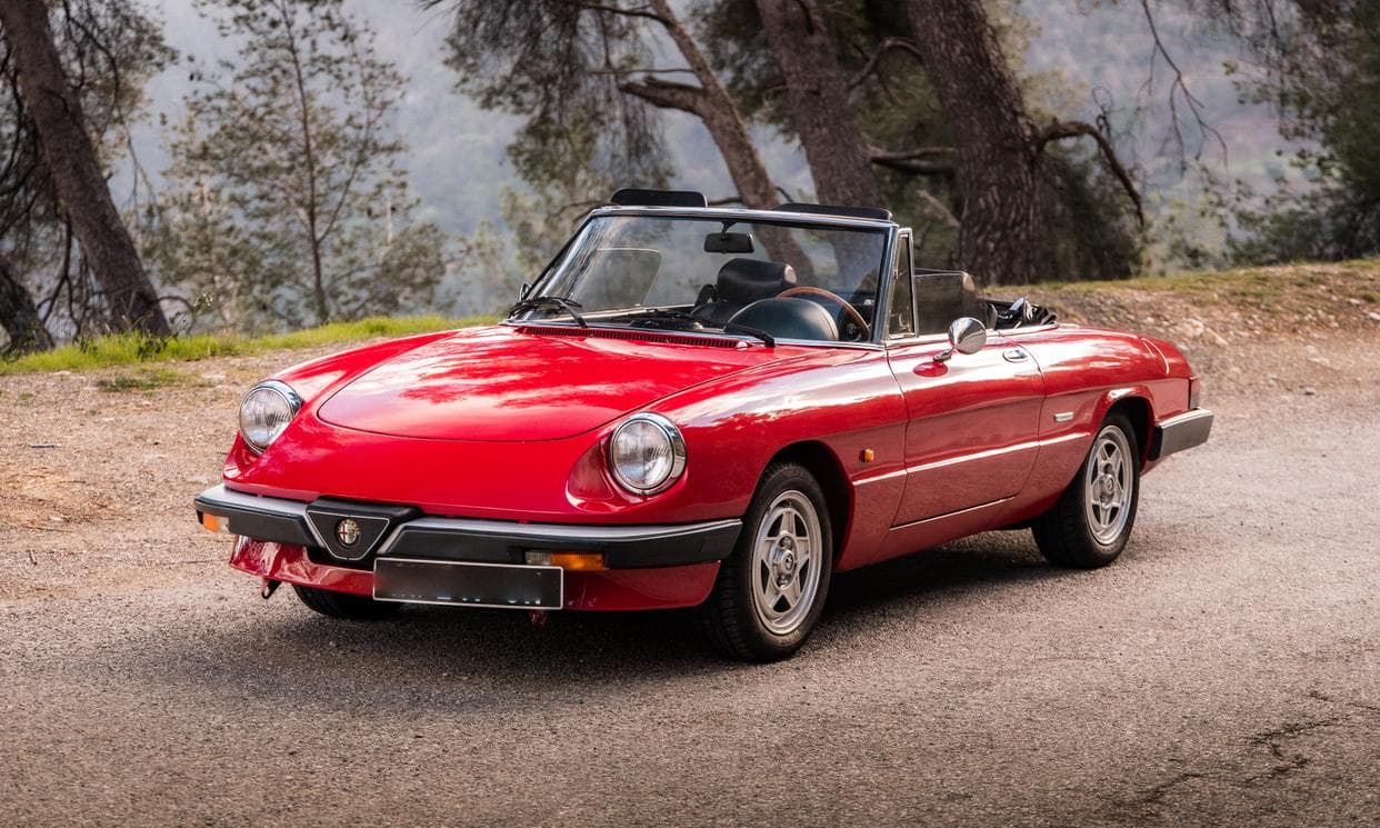 Alfa Romeo Spider 2000
