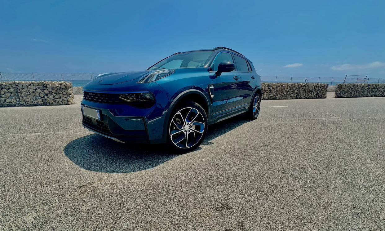 Lynk & Co 01