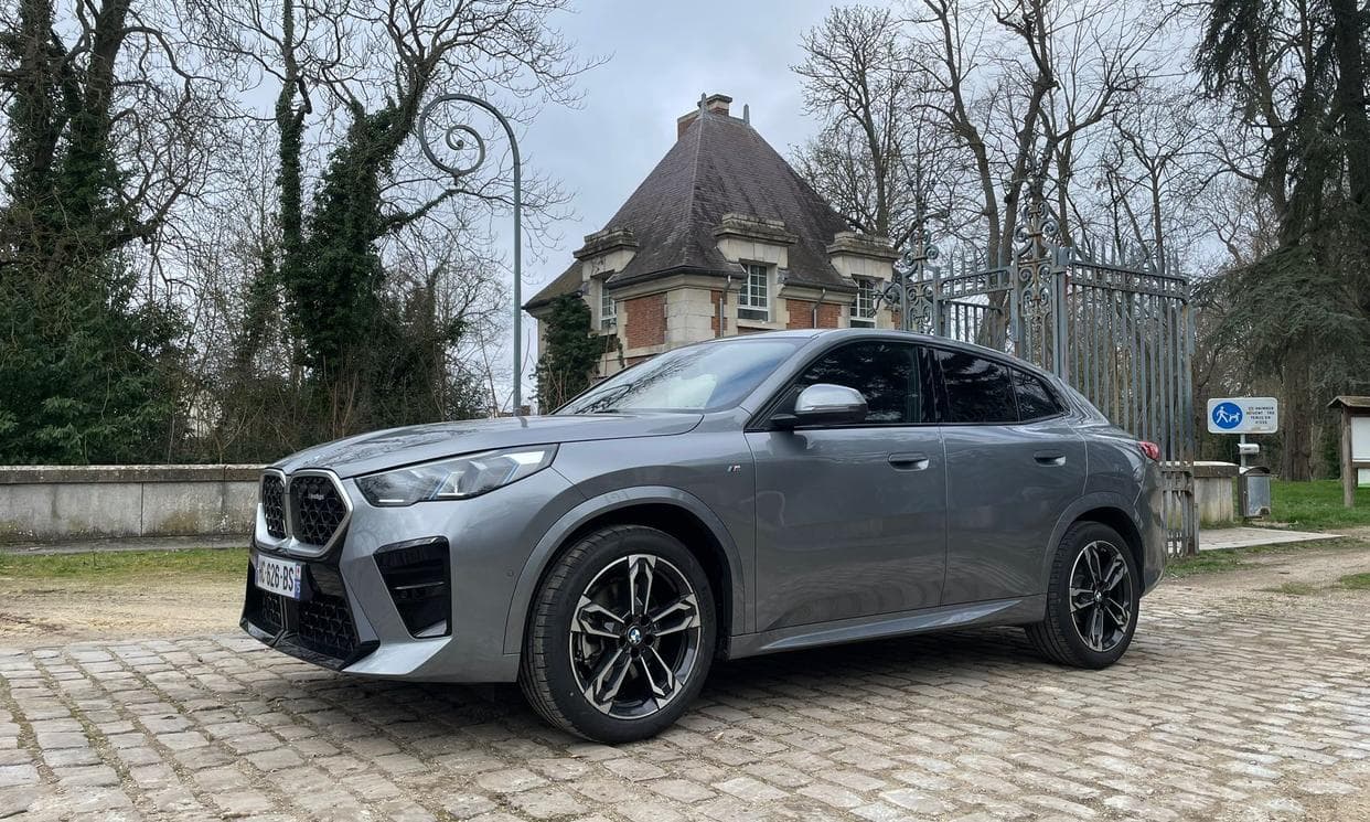 BMW X2