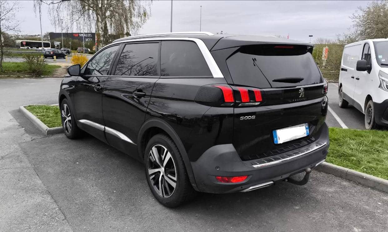 Peugeot 5008