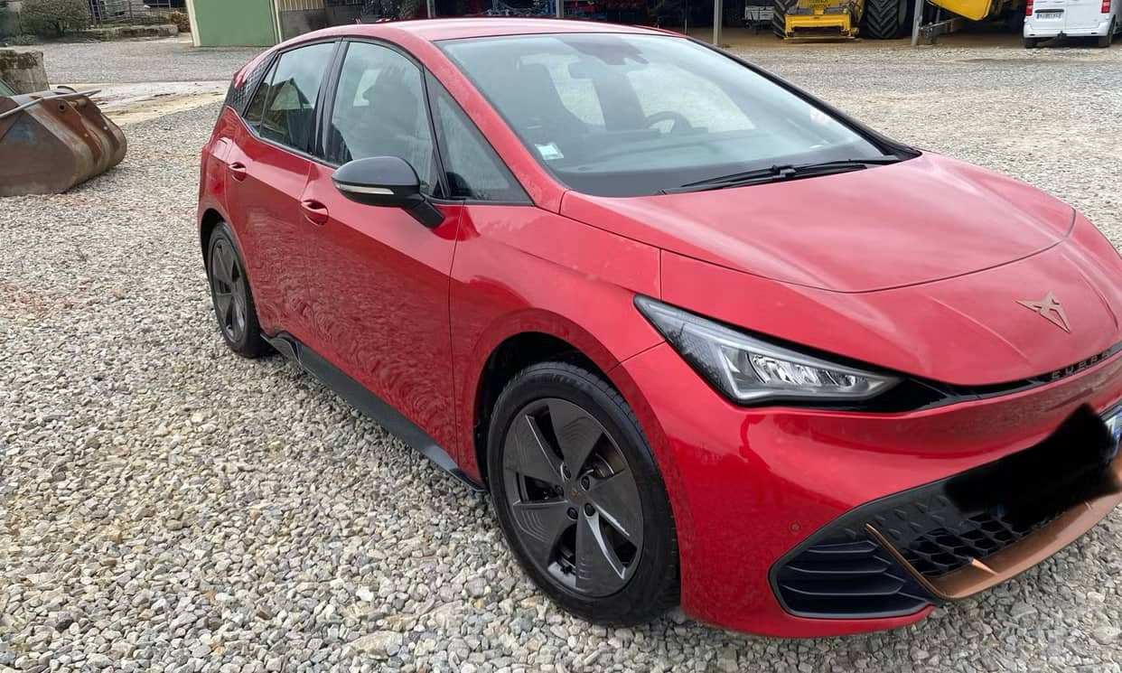 CUPRA BORN