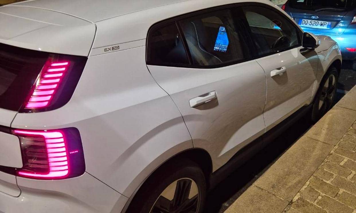 Volvo EX30